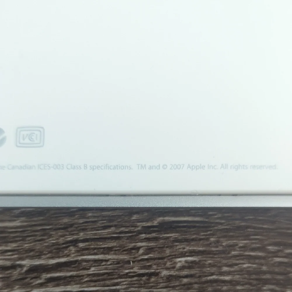 Apple A1243 Wired White USB Keyboard
